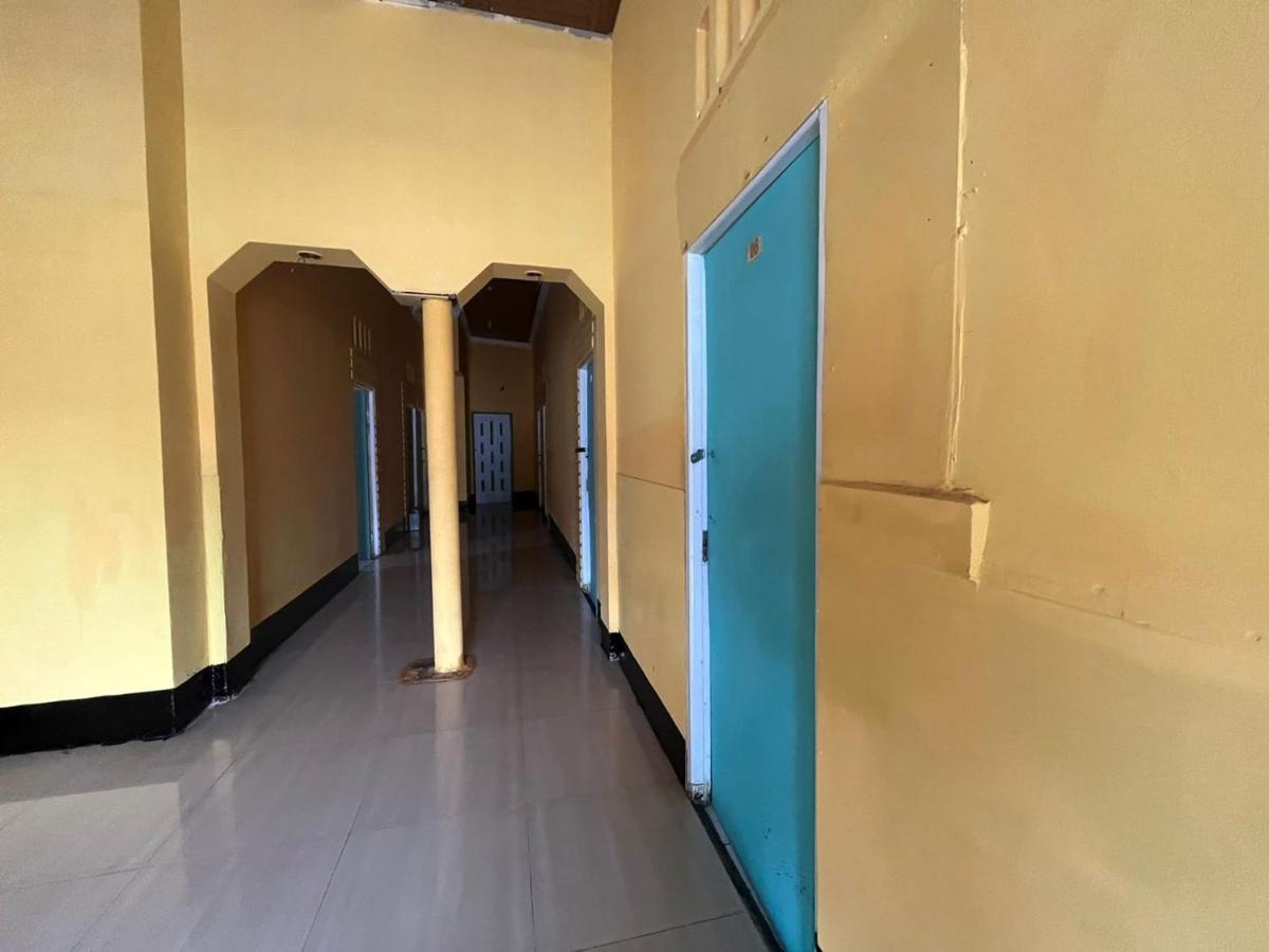 Hotel Malibu Baubau Экстерьер фото